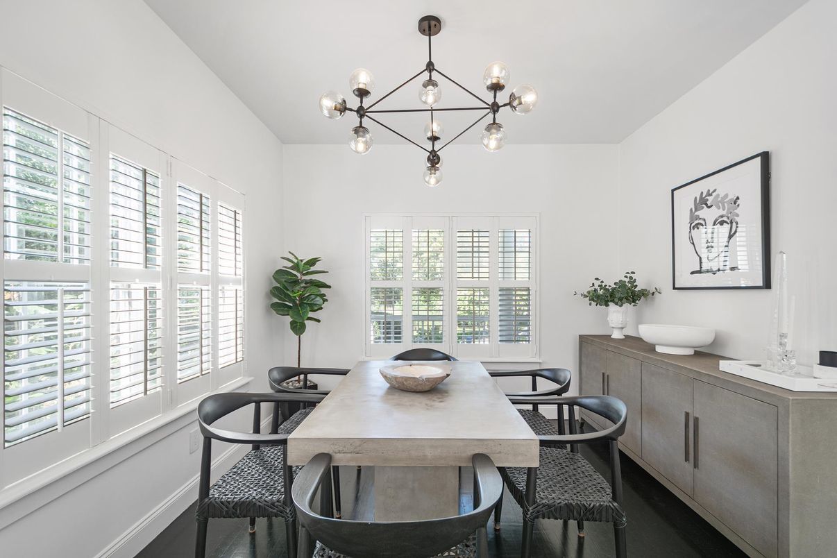 Dining room, Interior, Pendant Lights