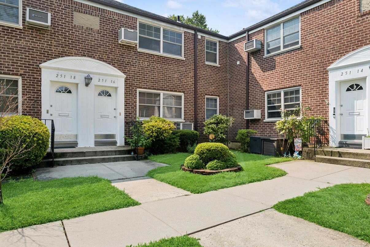 DE Listing image placeholder