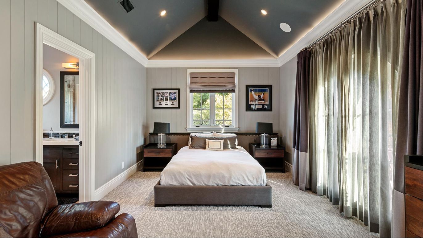 Bedroom, Interior, Recessed Lighting