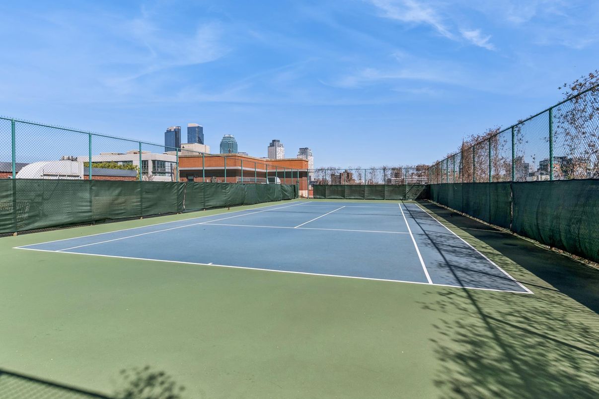 Exterior, Tennis Courts