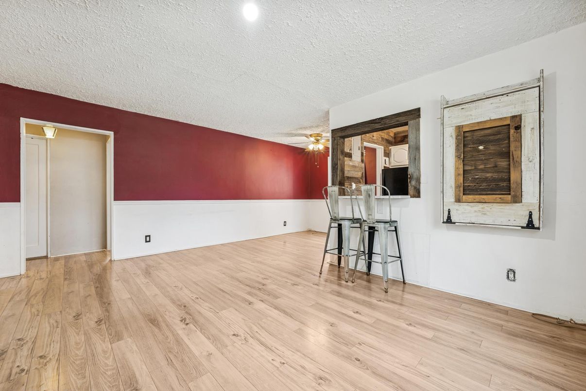 DE Listing image placeholder