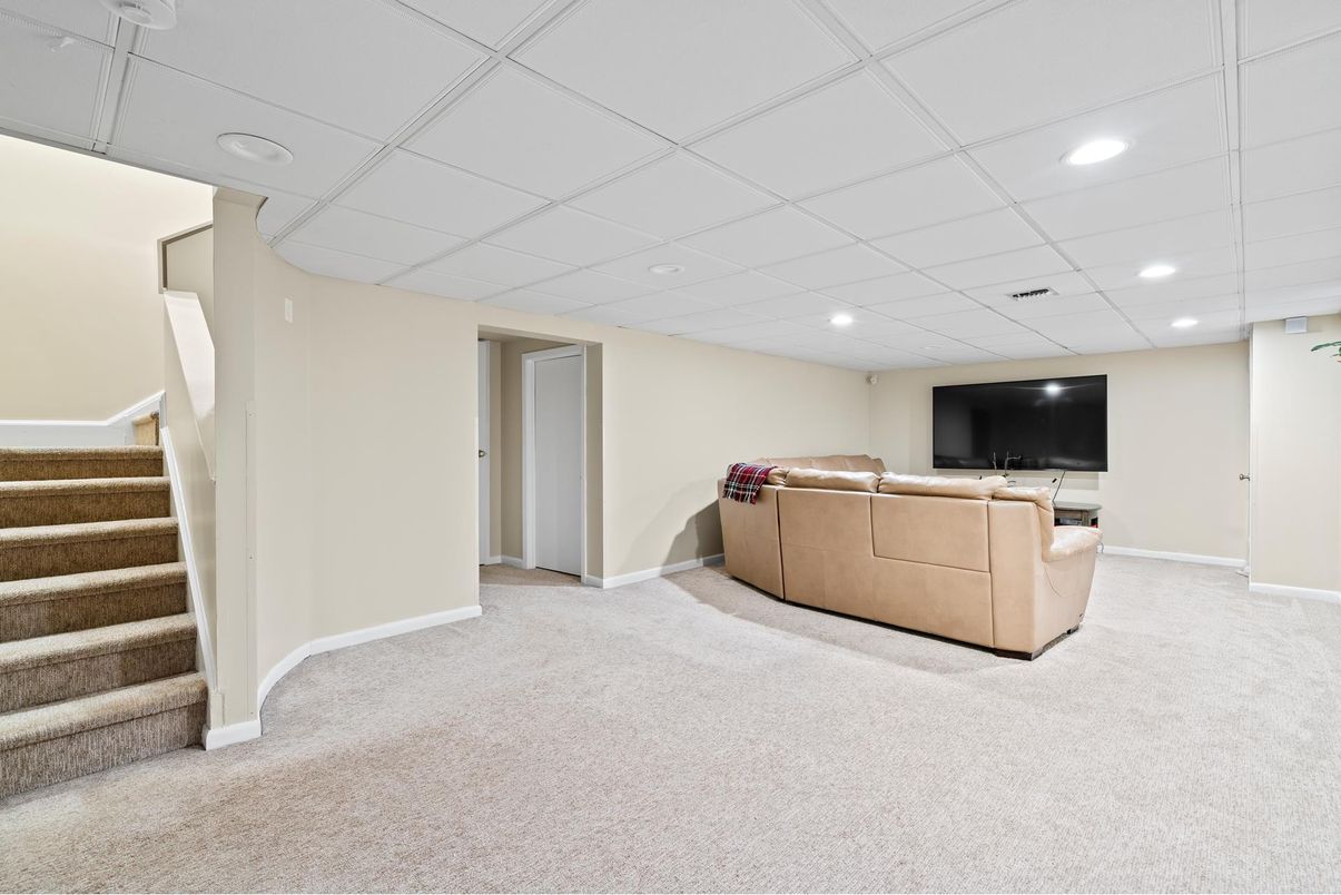 Interior, Living room, Recessed Lighting