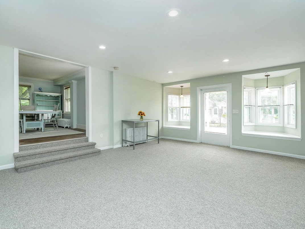 DE Listing image placeholder