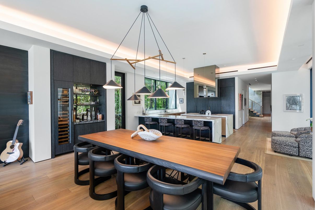 Dining room, Interior, Kitchen, Pendant Lights, Recessed Lighting, Wood Texture Flooring