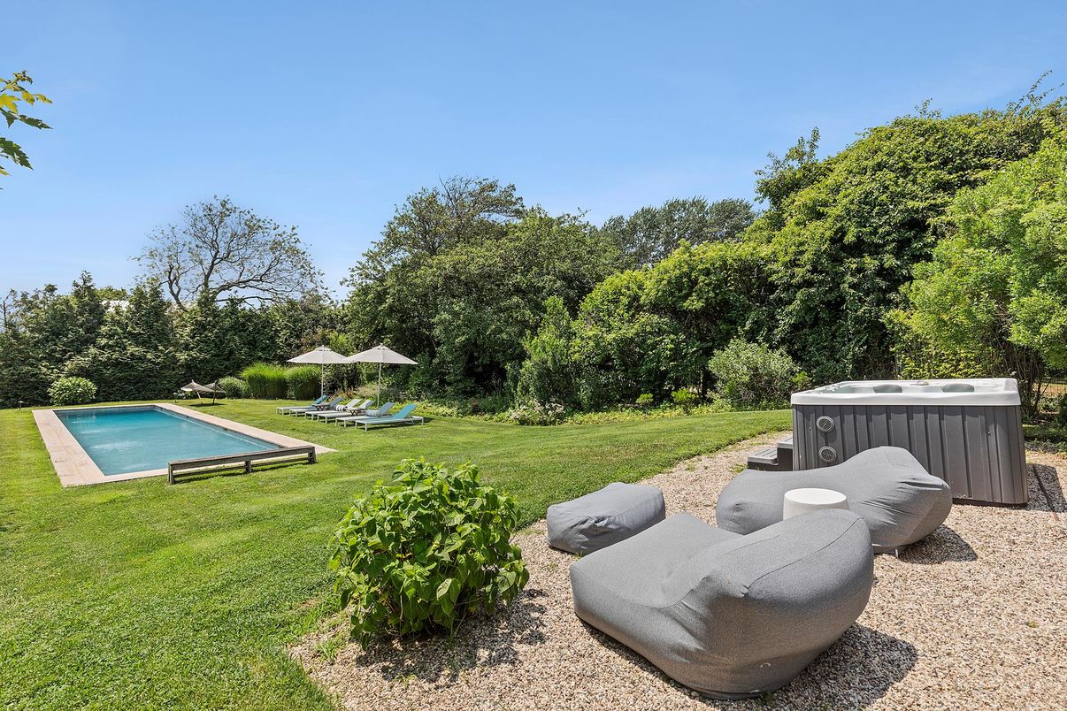 Backyard, Exterior, Hot Tub, Pool