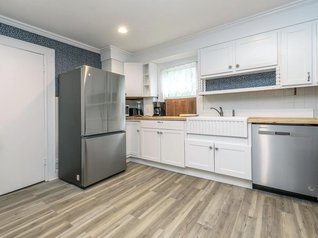 DE Listing image placeholder