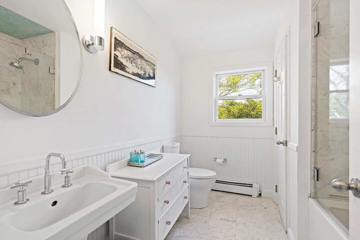 Bathroom, Dual Sink Vanities, Interior, Marble Walls