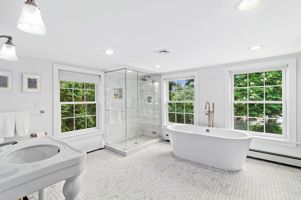 Bathroom, Free Standing Baths, Glass Shower, Interior, Recessed Lighting