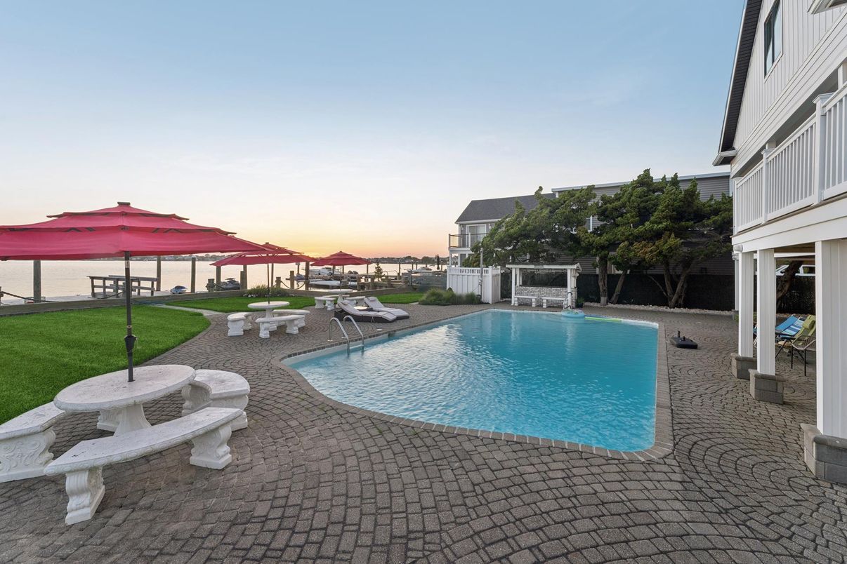 DE Listing image placeholder