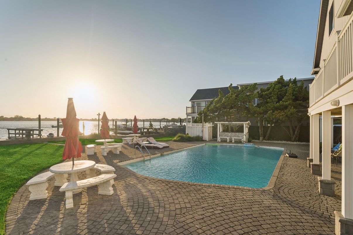 DE Listing image placeholder