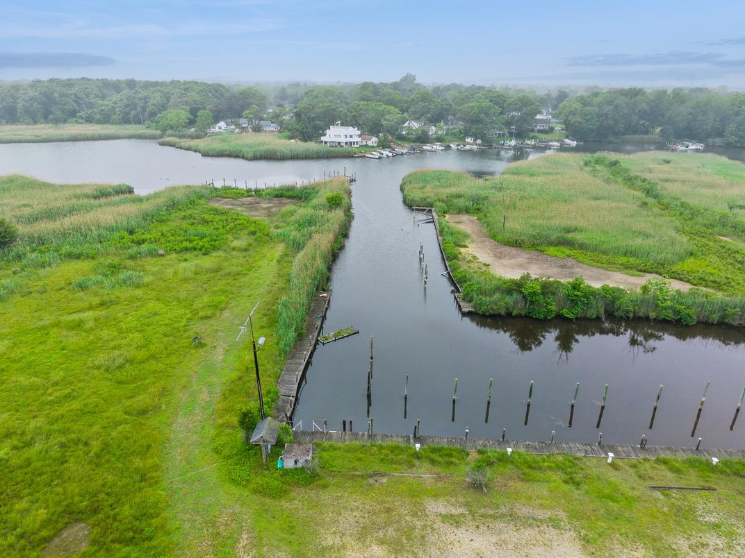 DE Listing image placeholder