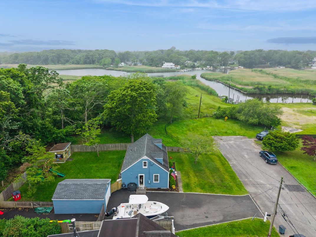 DE Listing image placeholder