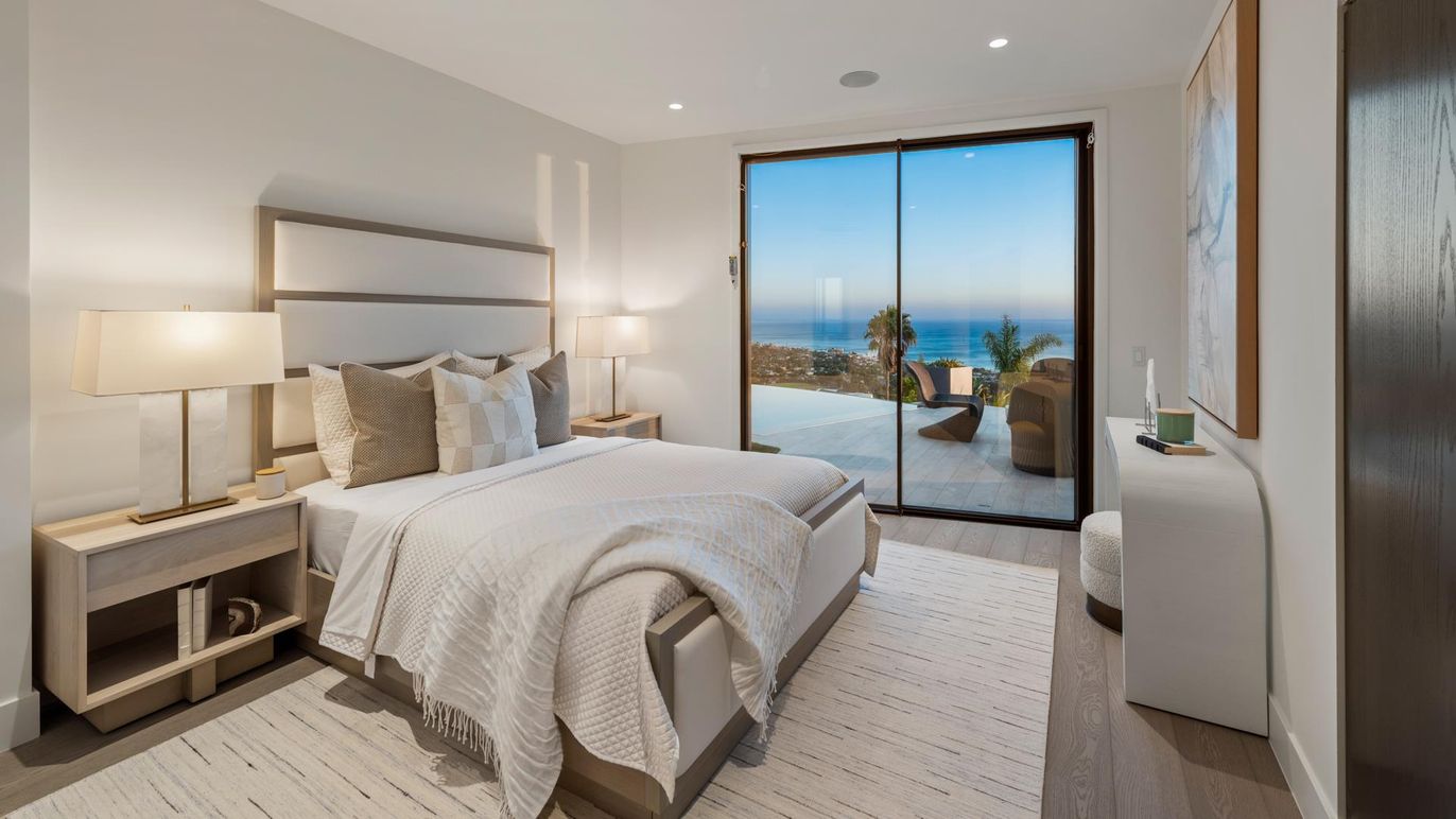 Bedroom, Interior, Recessed Lighting, Water, Wood Texture Flooring