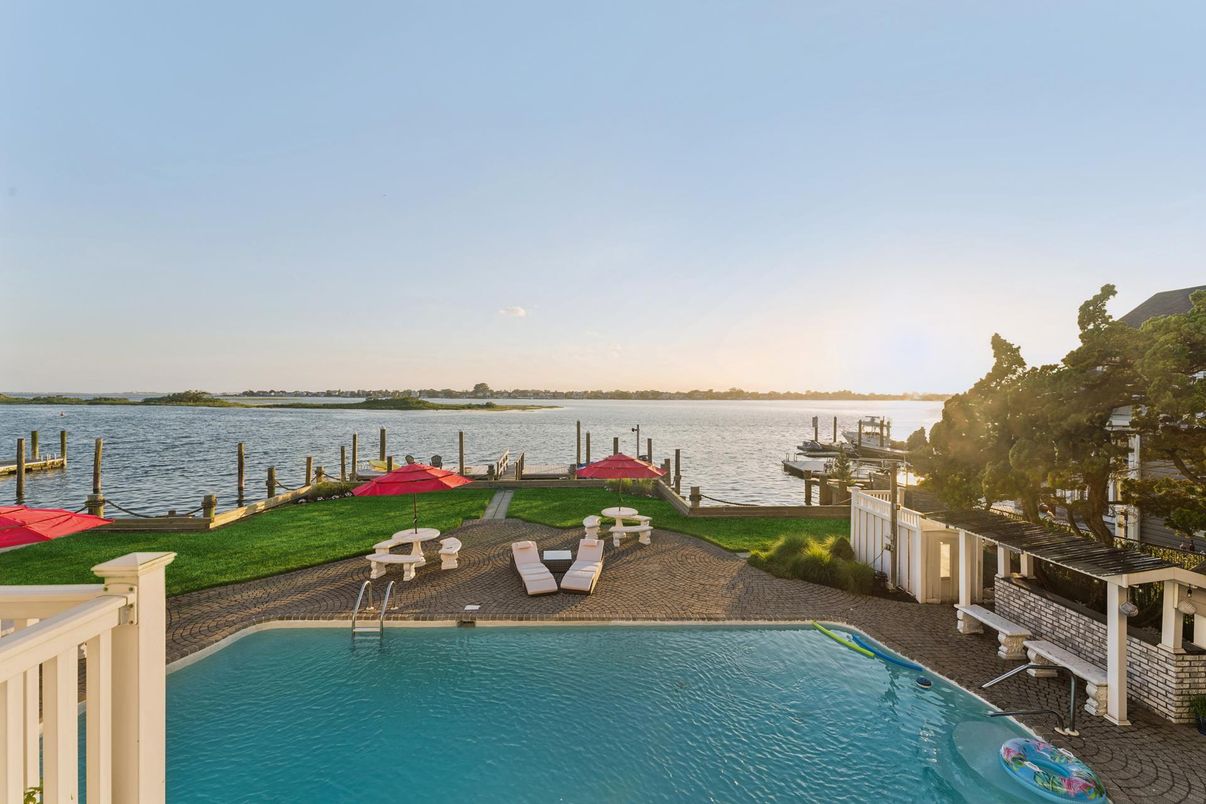 DE Listing image placeholder