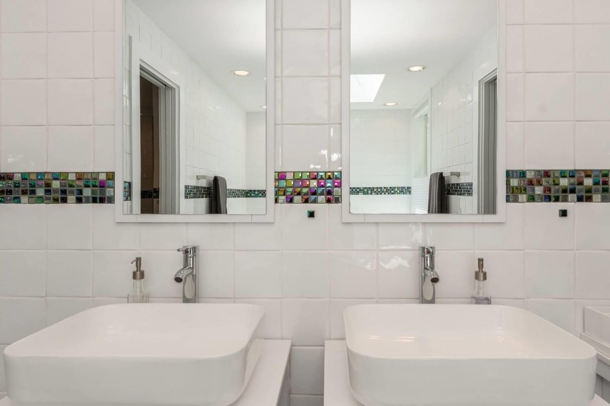 DE Listing image placeholder