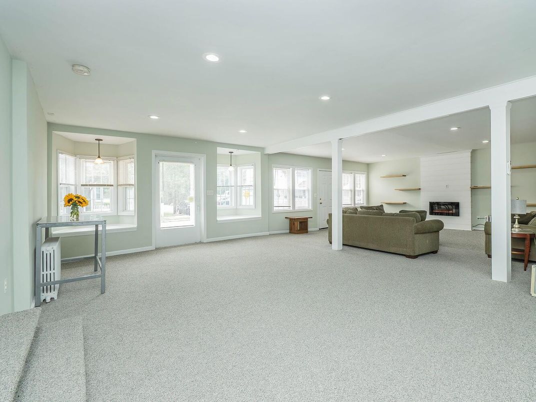 DE Listing image placeholder