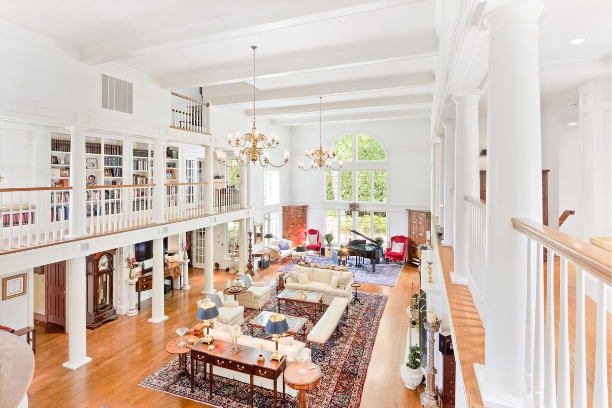 Chandelier, Interior, Living room, Wood Texture Flooring