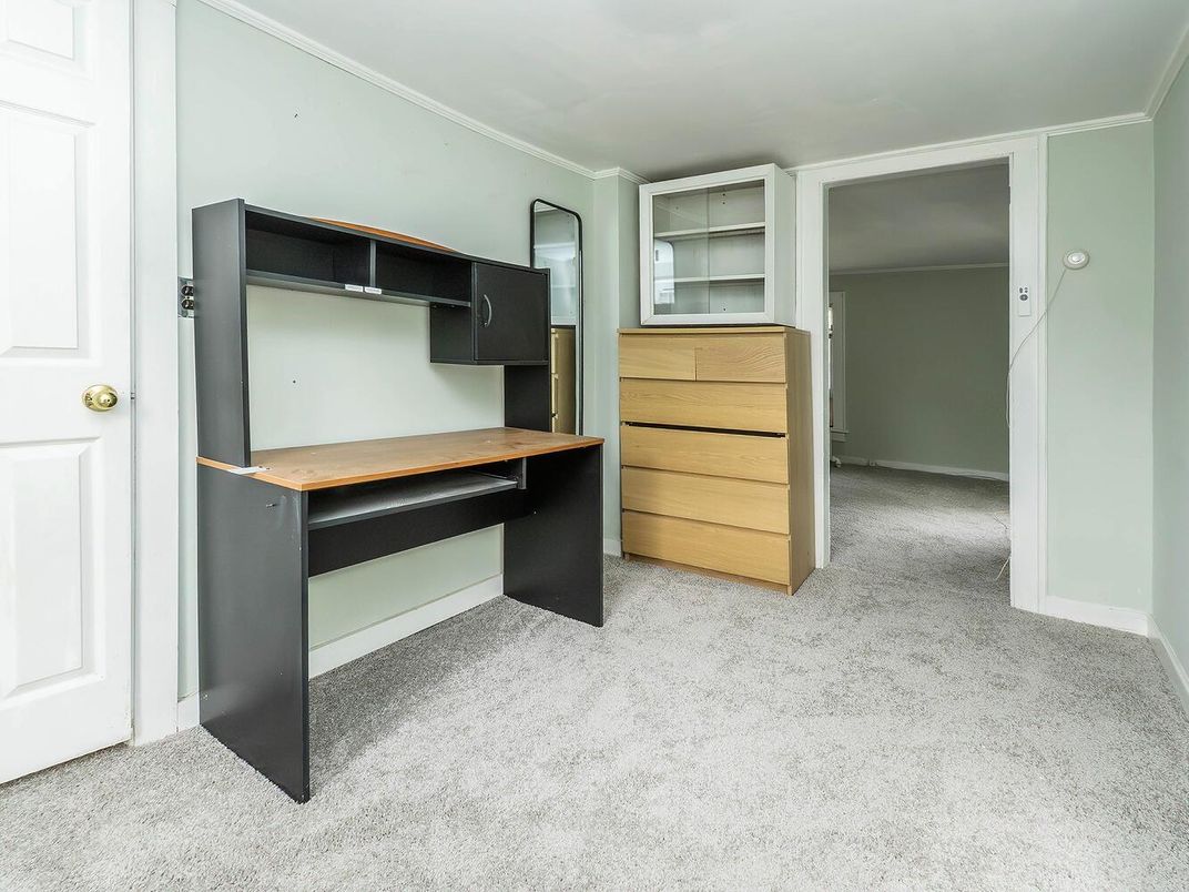 DE Listing image placeholder