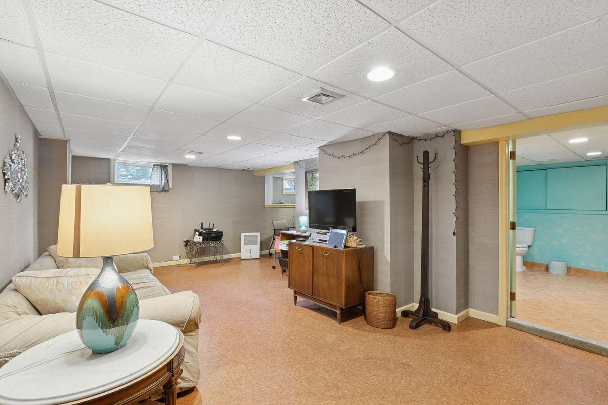 DE Listing image placeholder