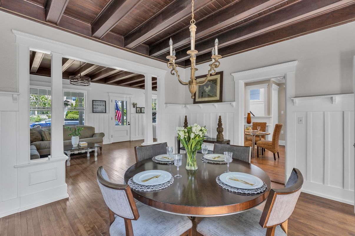 Chandelier, Dining room, Interior, Wooden Beams, Wooden Ceilings, Wood Texture Flooring