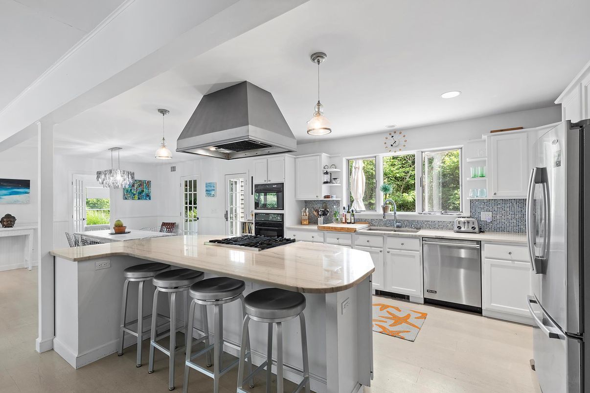 Interior, Kitchen, Pendant Lights, Recessed Lighting, Stainless Steel Appliances