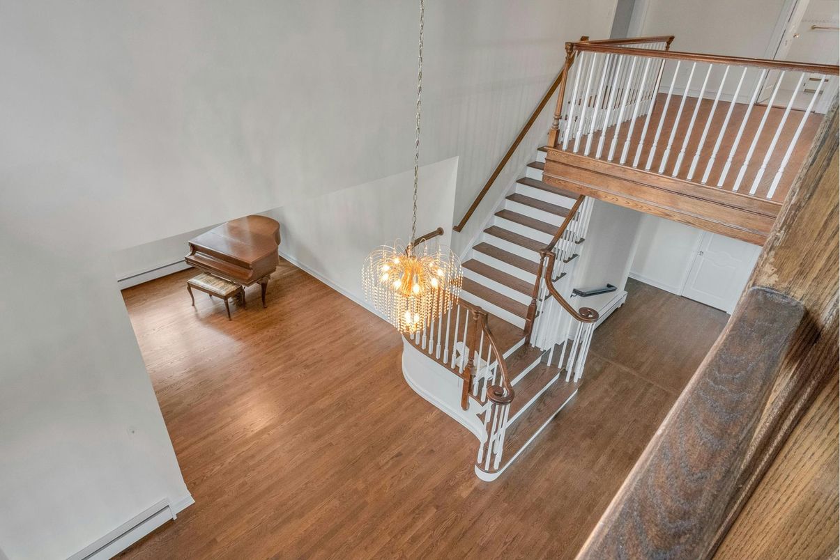 Chandelier, Interior, Wood Texture Flooring