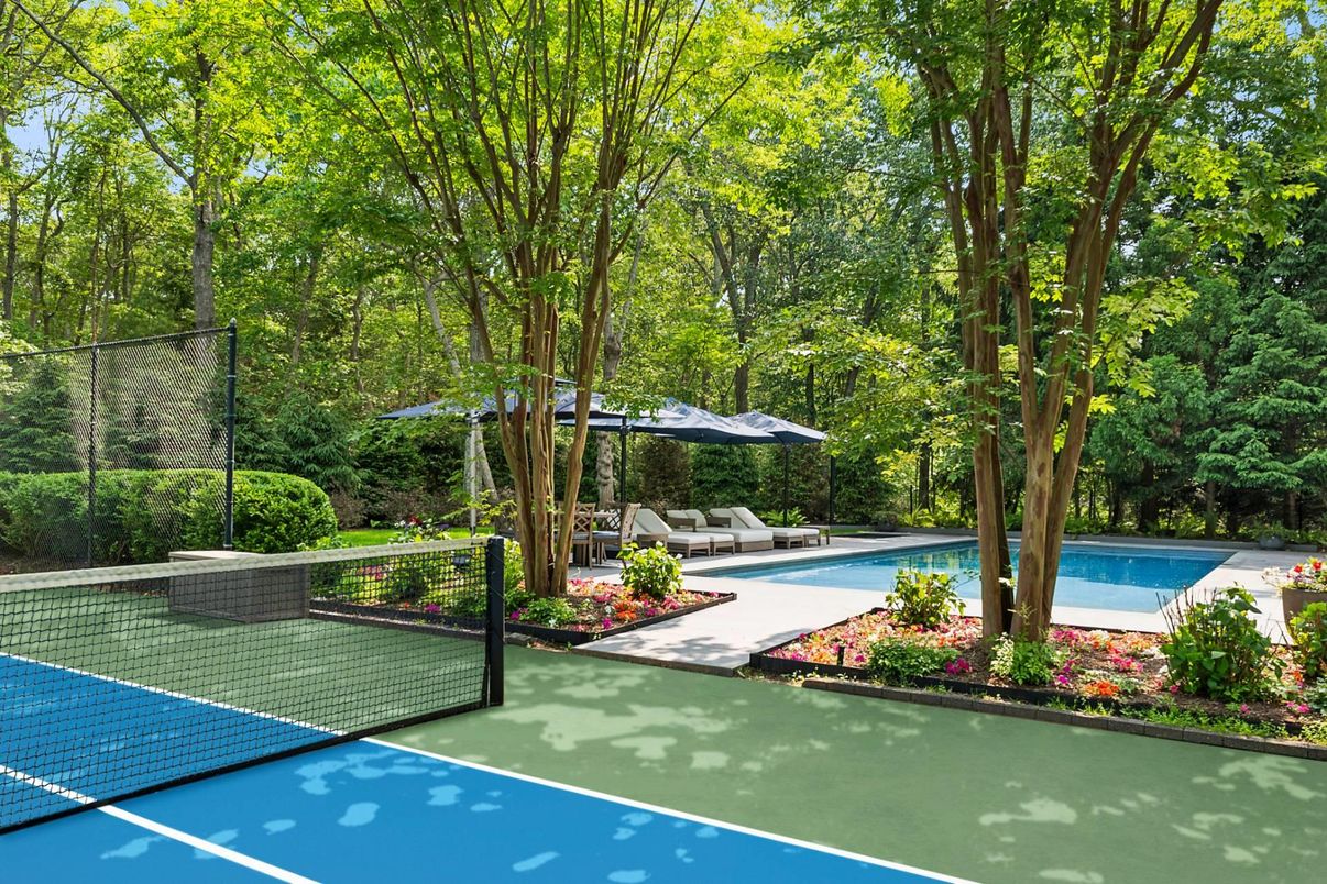 Exterior, Pool, Tennis Courts