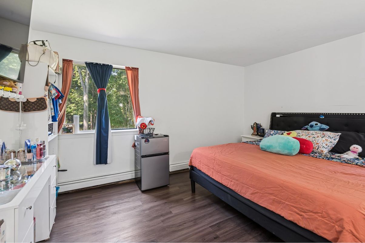DE Listing image placeholder