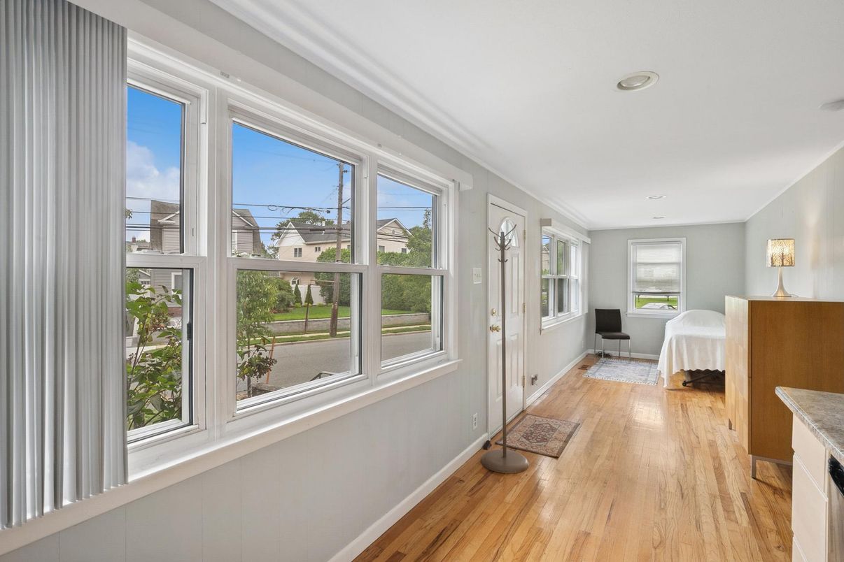 DE Listing image placeholder