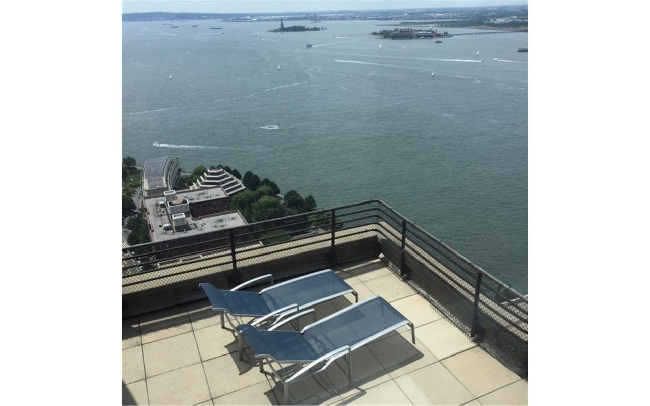 DE Listing image placeholder