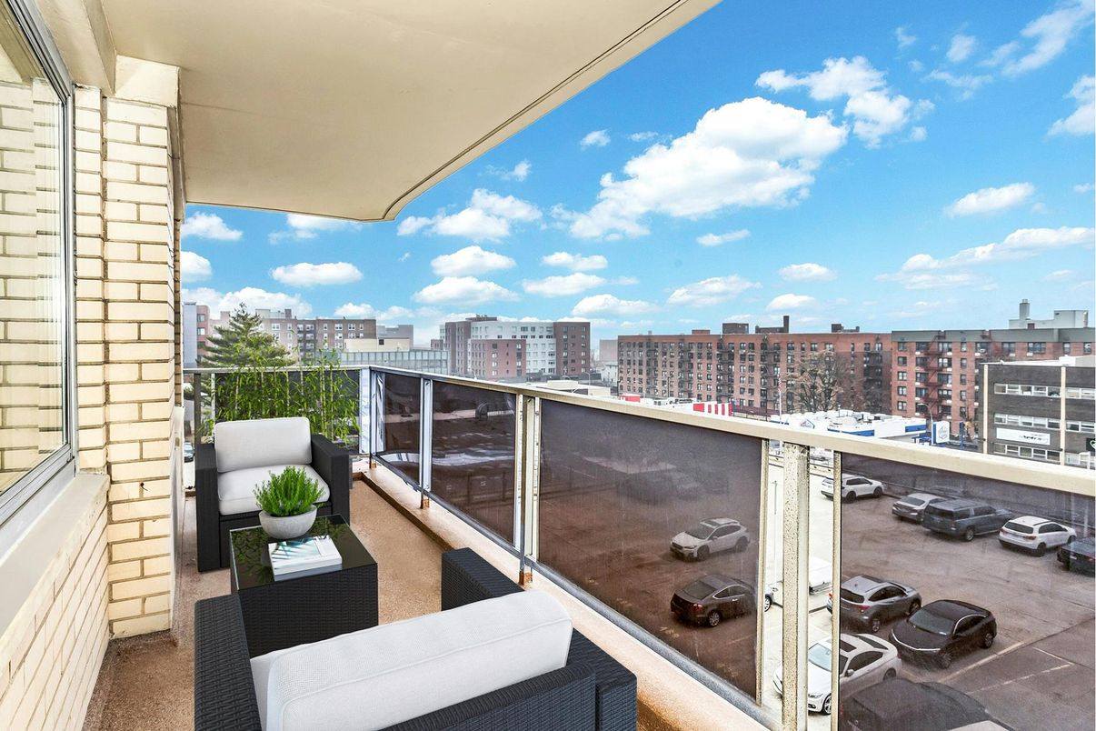 DE Listing image placeholder