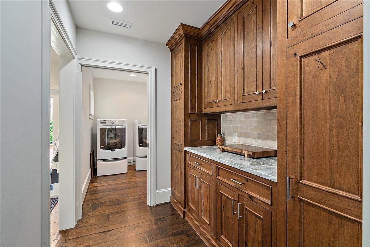 Interior, Recessed Lighting, Utility Closets, Washer, Wood Texture Flooring