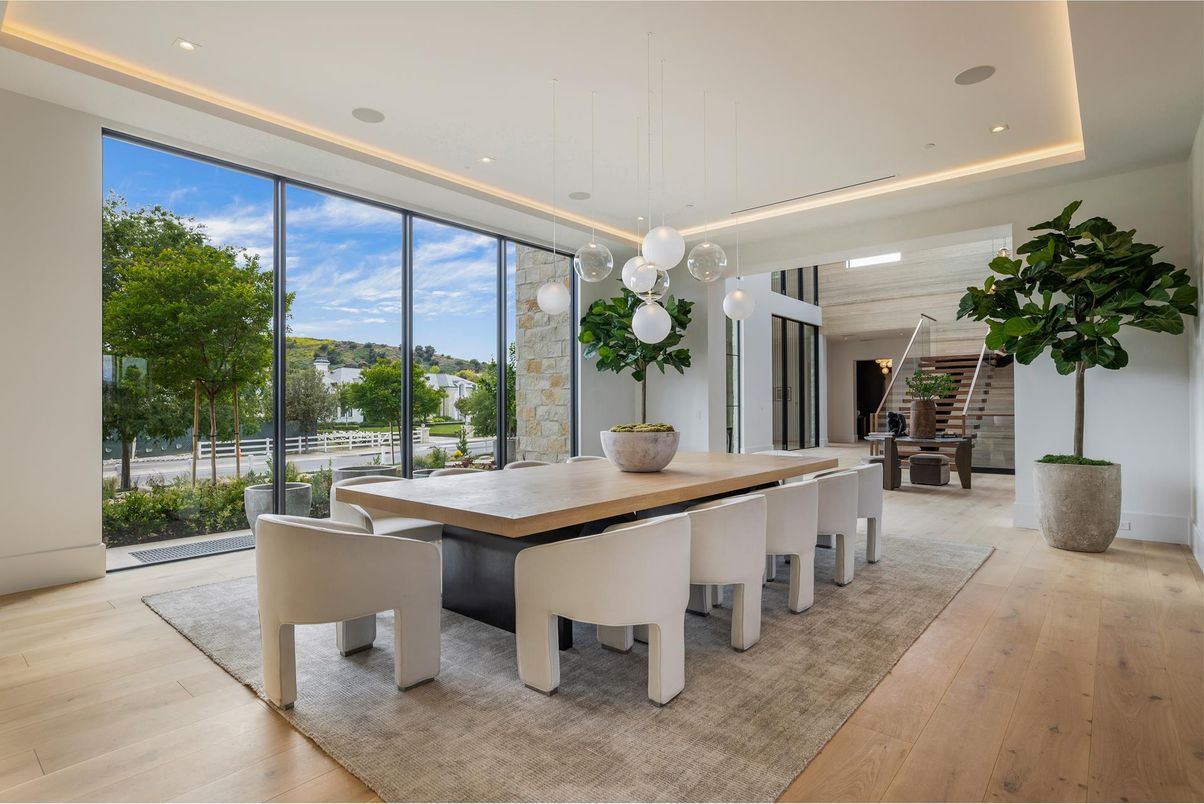 Dining room, Interior, Pendant Lights, Recessed Lighting, Wood Texture Flooring