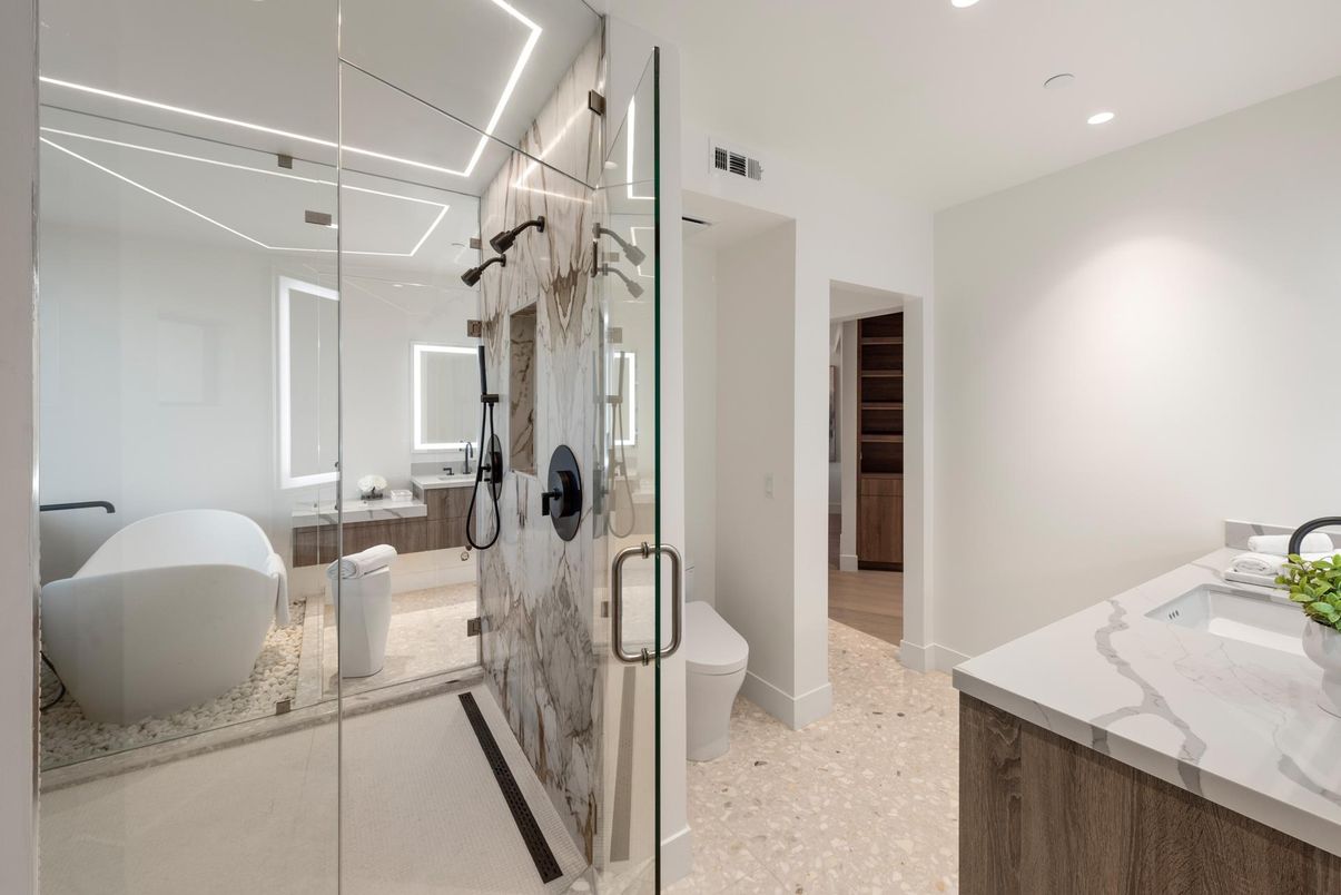 Bathroom, Free Standing Baths, Glass Shower, Interior, Recessed Lighting