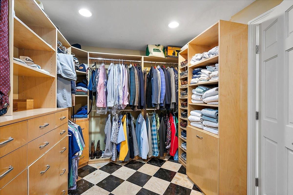 Interior, Recessed Lighting, Walk-in Closets