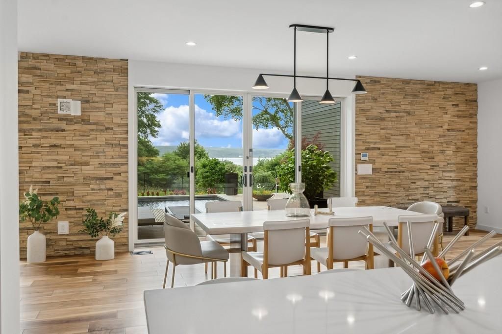 Dining room, Interior, Pendant Lights, Recessed Lighting, Stone Walls, Wood Texture Flooring, Wooden Walls