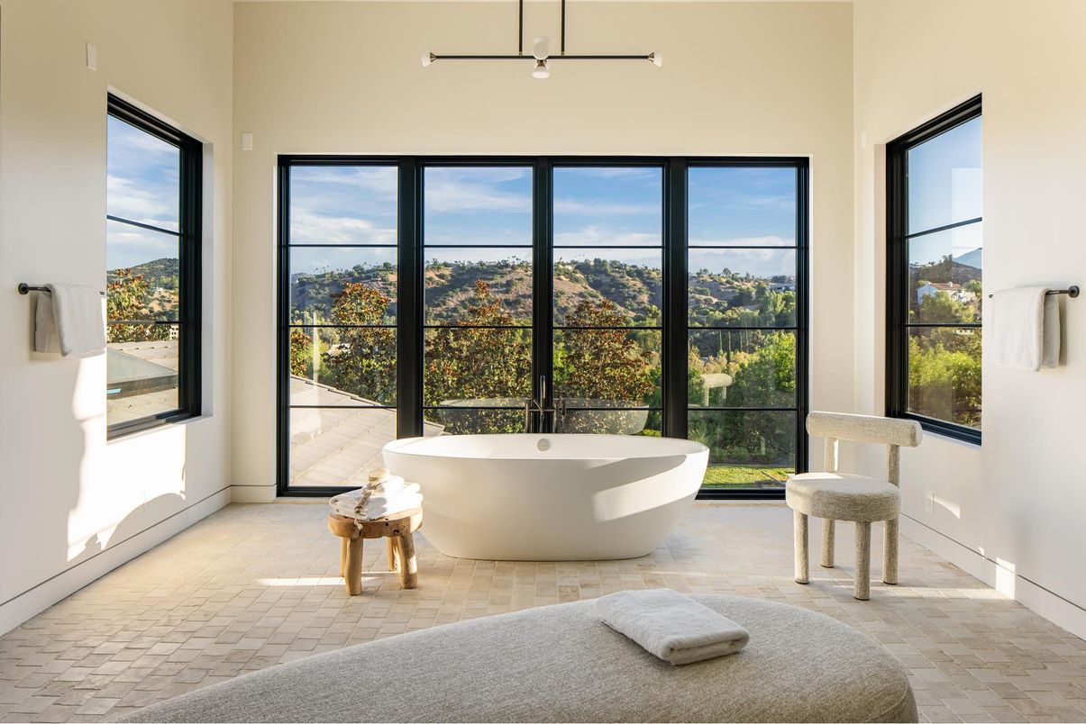 Bathroom, Free Standing Baths, Interior