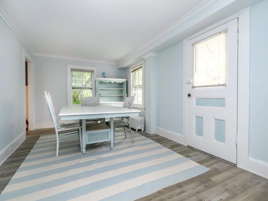 DE Listing image placeholder