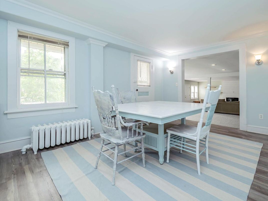 DE Listing image placeholder