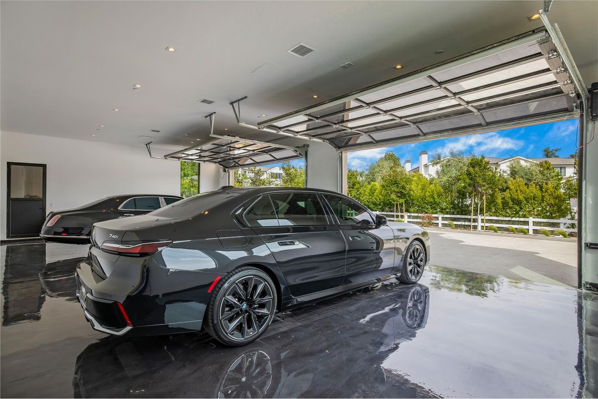 Garage, Interior, Recessed Lighting