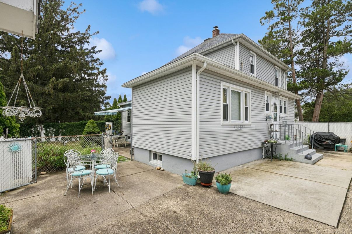 DE Listing image placeholder