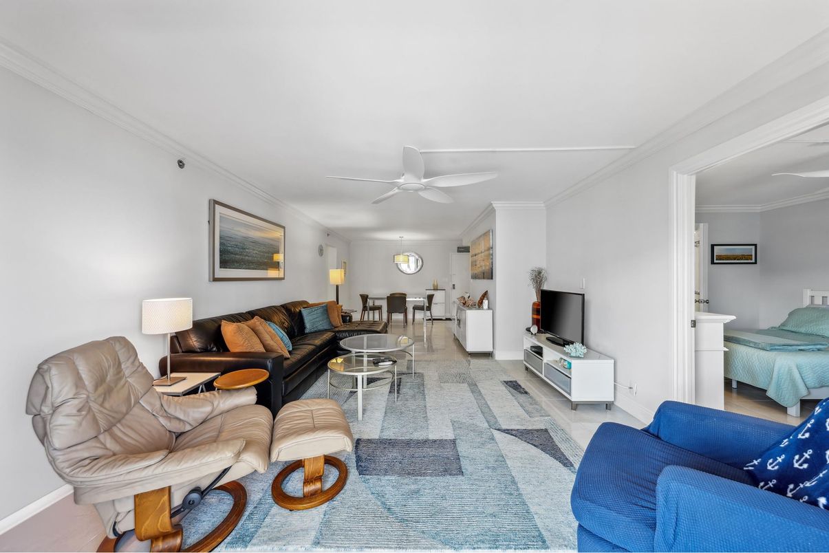 DE Listing image placeholder