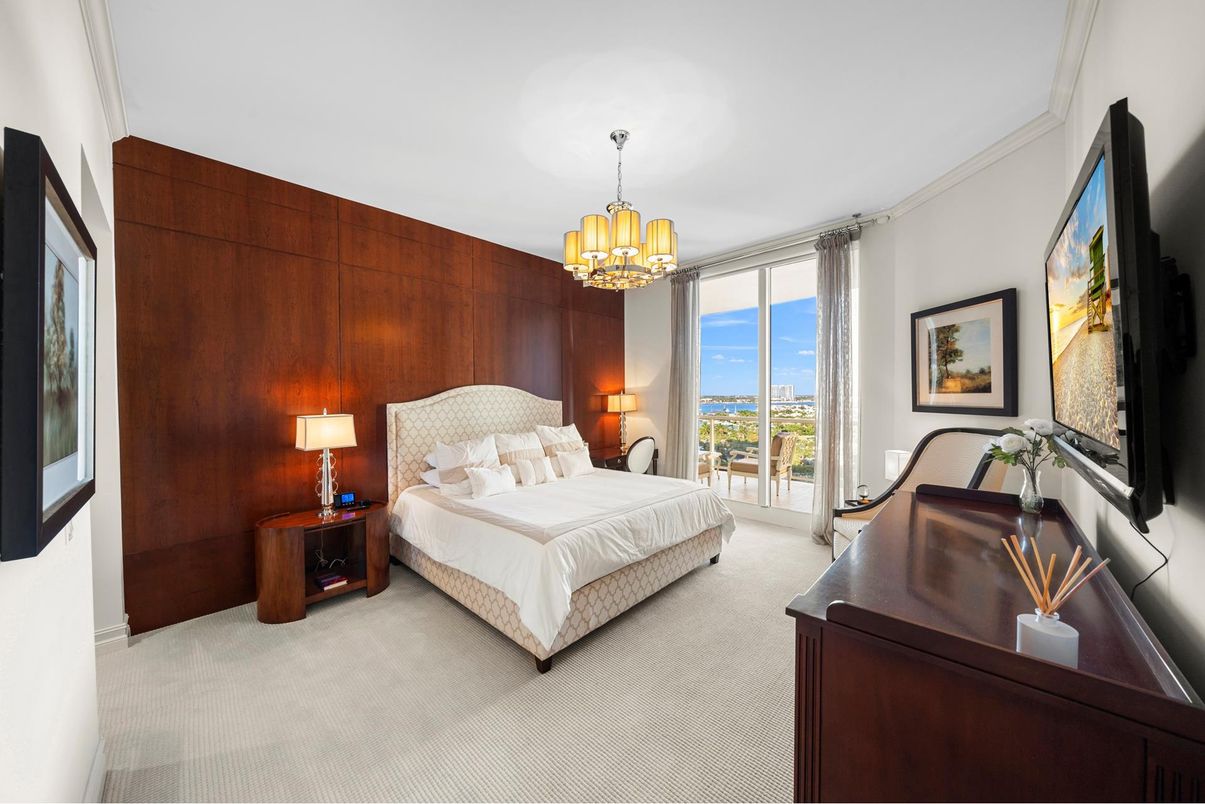 Bedroom, Chandelier, Interior