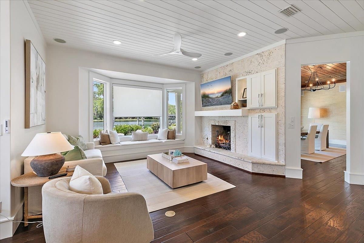 Fireplace, Interior, Living room, Recessed Lighting, Wood Texture Flooring