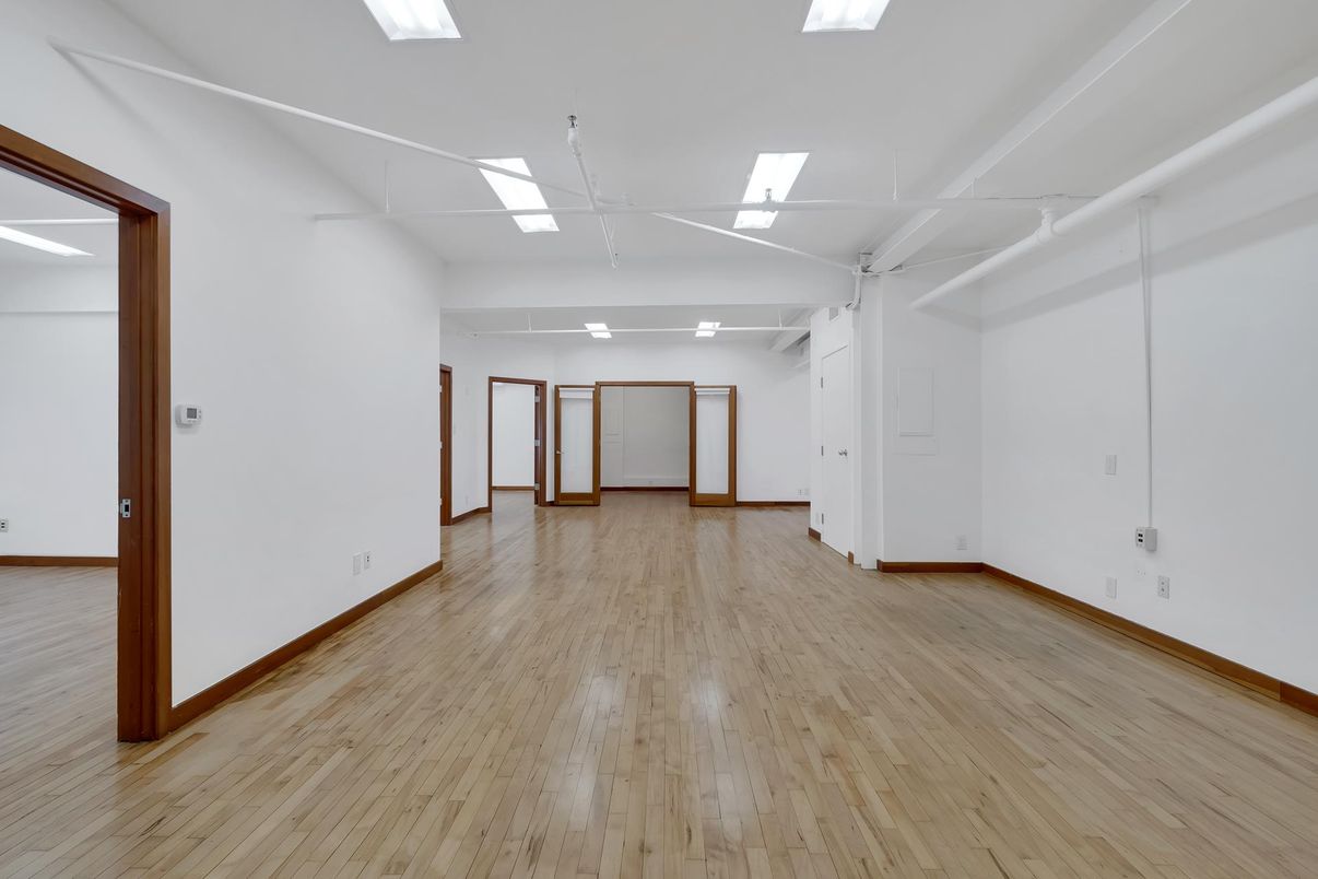 DE Listing image placeholder