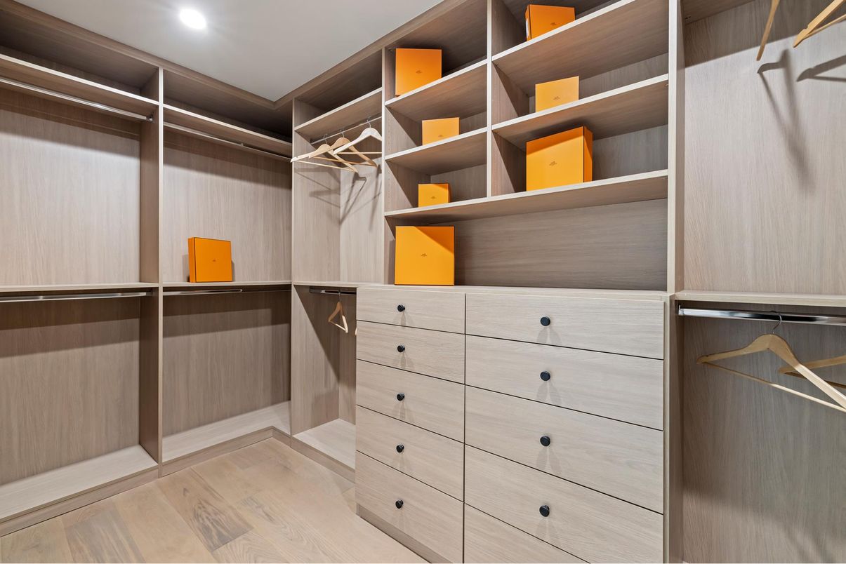 Interior, Recessed Lighting, Walk-in Closets, Wood Texture Flooring