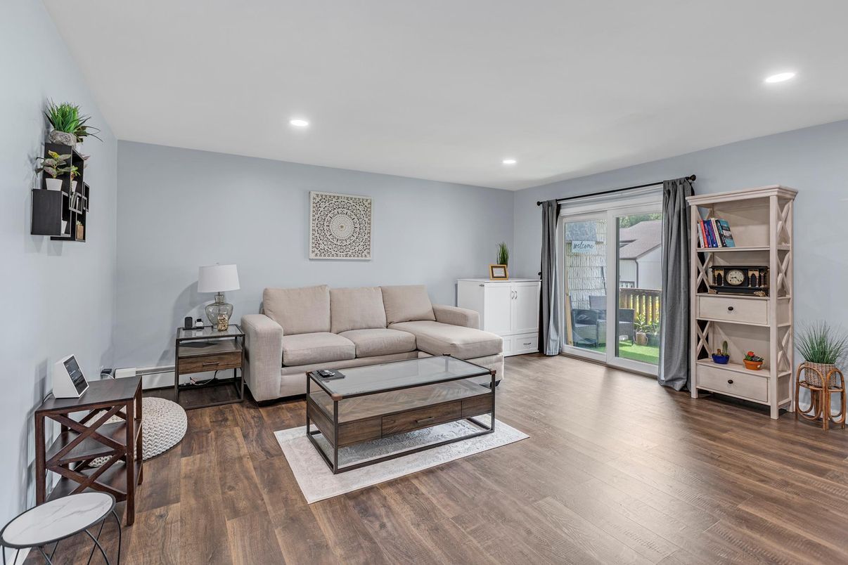 DE Listing image placeholder