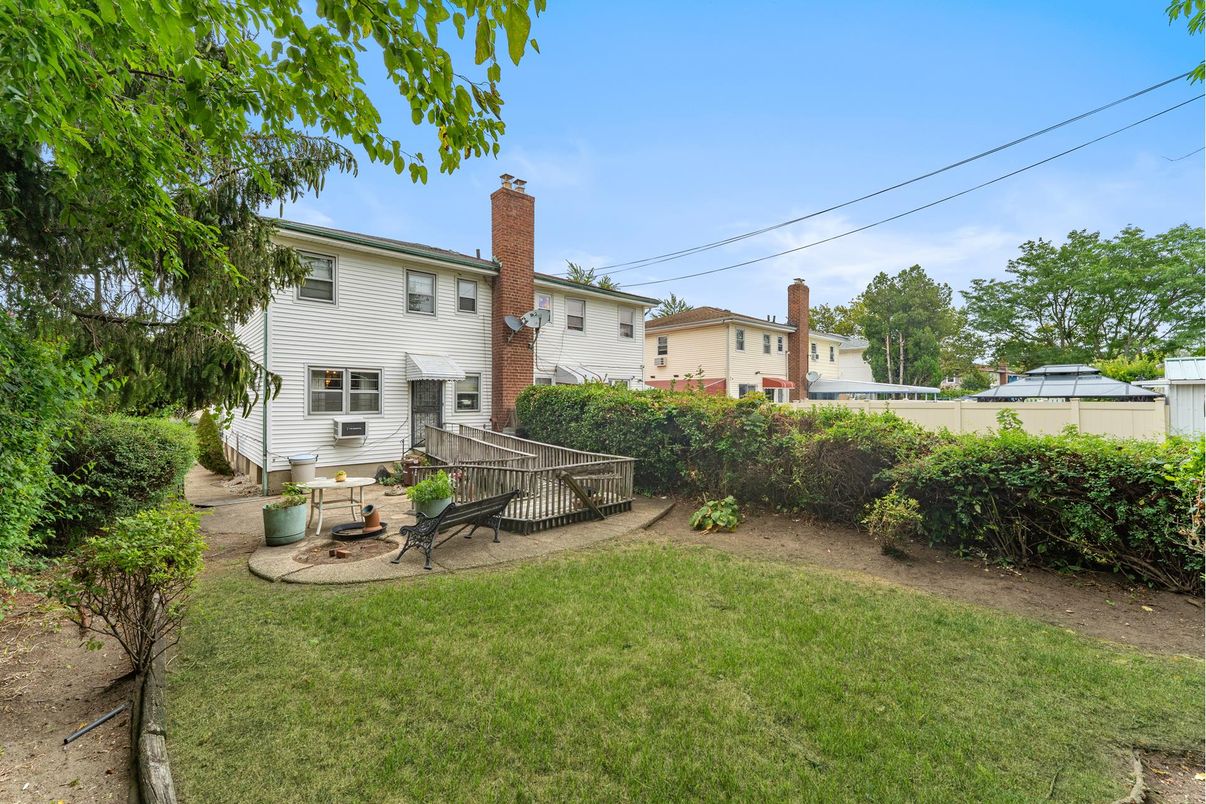 DE Listing image placeholder