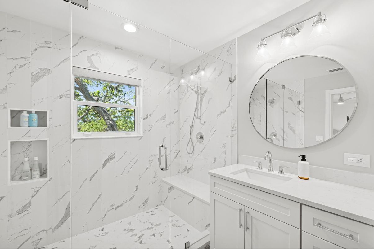 Bathroom, Interior, Marble Walls, Recessed Lighting