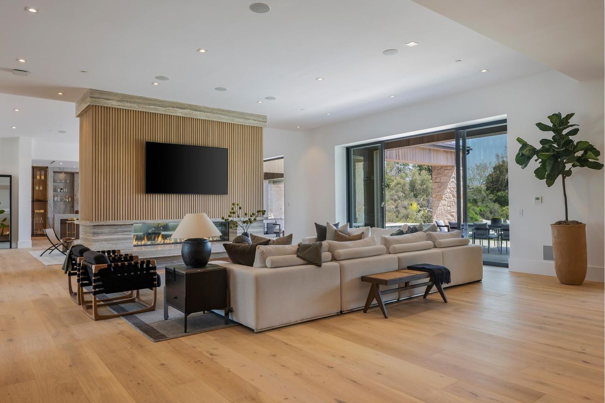 Fireplace, Interior, Living room, Recessed Lighting, Wood Texture Flooring